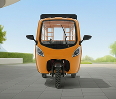 Dilengkapi Kamera Belakang, Sabuk Pengaman, dan USB